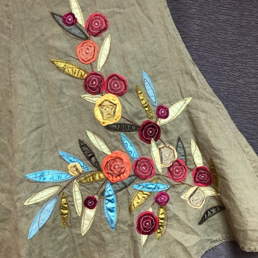 J Jill olive khaki flare skirt with buttons, side closure, embroidered satin - Picture 4 of 14